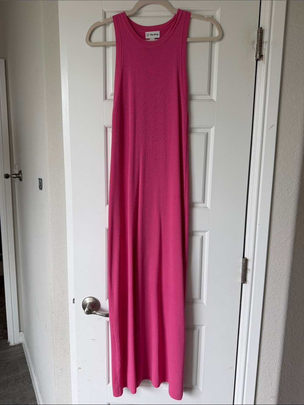 Amazon Sleeveless Maxi Dress in Hot Pink